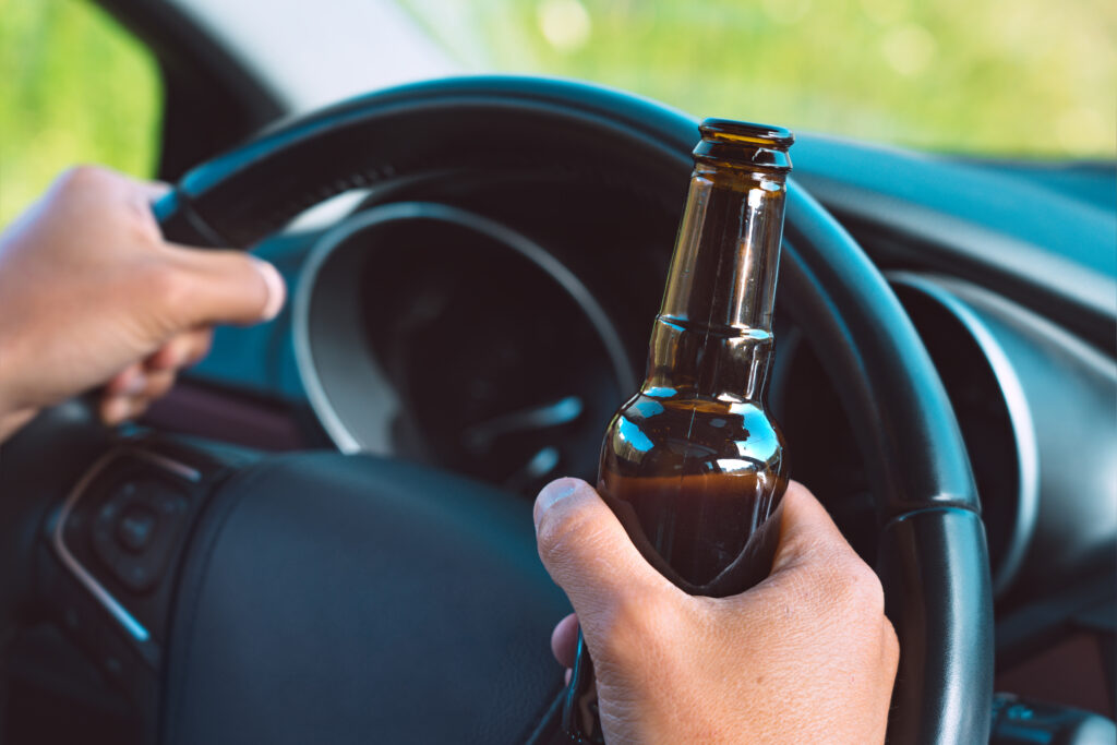 Pedestrian struck and injured in Fresno, DUI could be to blame