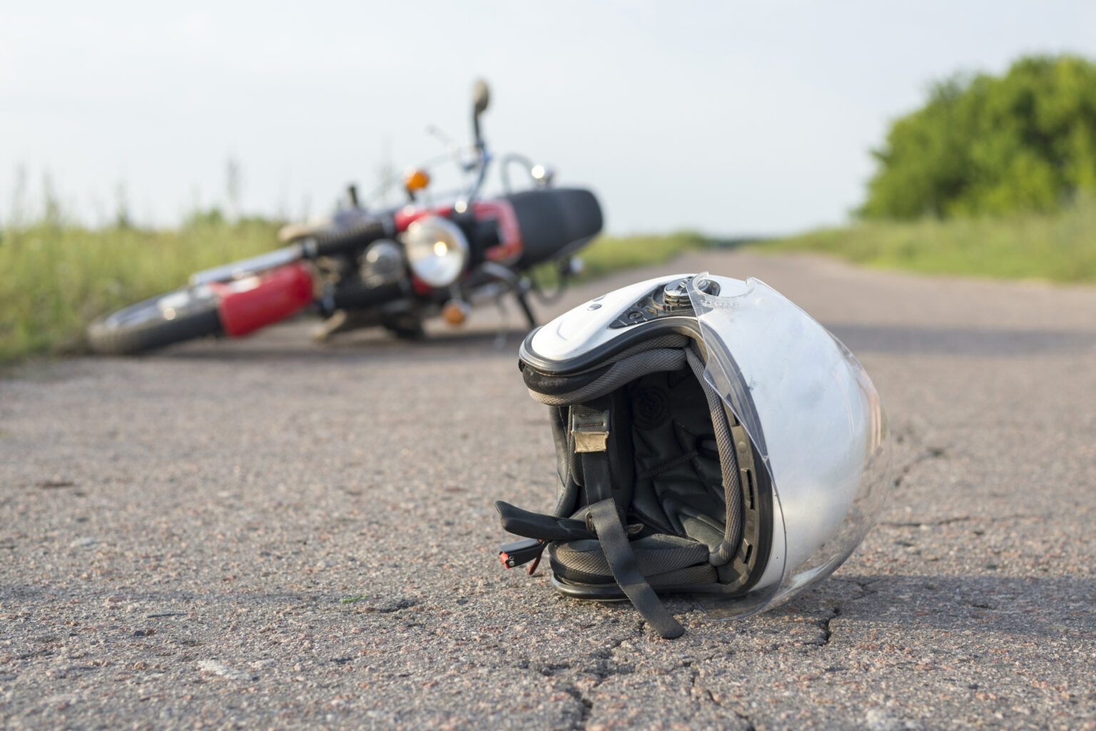 2 people injured in motorcycle accident in Lucerne Valley