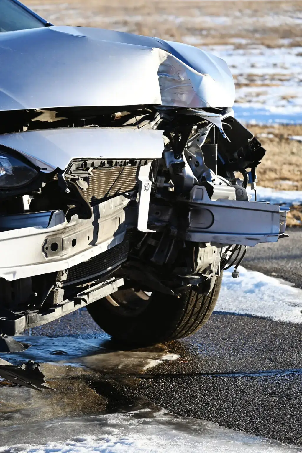 1 injured in SR-91 crash in Long Beach