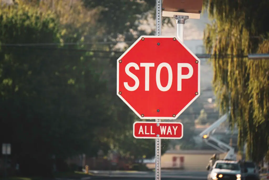 Bicyclist injured at 2-way stop in Santa Monica