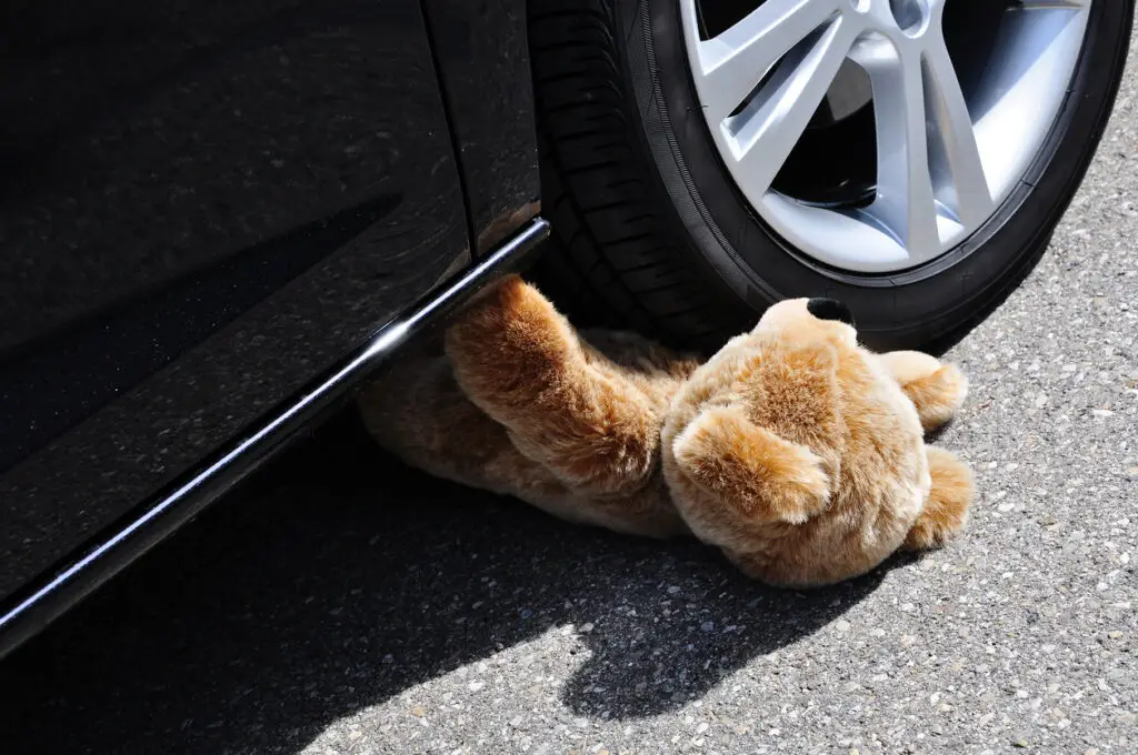 University Avenue Crash Killed Child in San Diego A 6-year-old boy was killed when a car struck him then fled the scene in a University Avenue crash in San Diego.