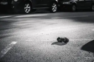 South Street Collision Injured Teen in Long Beach A teenager was injured when a vehicle struck him while crossing the street in a South Street collision in Long Beach.